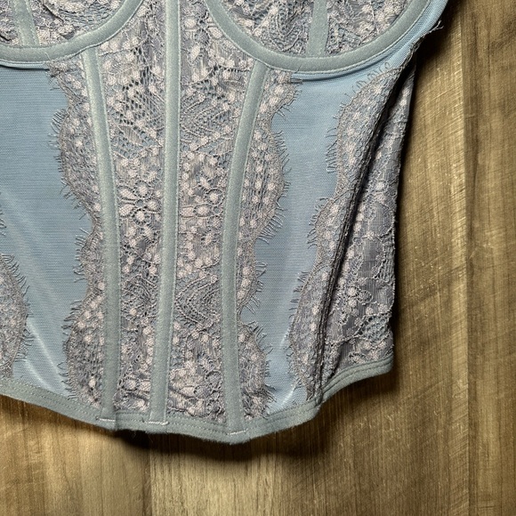 Out From Under Modern Love Lace Corset - Small - Picture 4 of 6